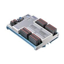 Advantech USB-5855 USB 3.0 įvesties / išvesties modulis su 32 izoliuotais skaitmeniniais įėjimais ir 16 PhotoMOS relių