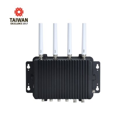 Axiomtek eBOX800-841-FL – atsparus IP67 apsaugos klasės įterptinis (embedded) nevetiliuojamas kompiuteris su Intel Atom E3845 procesoriumi