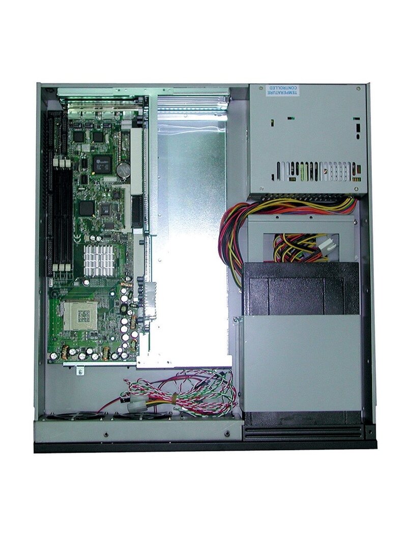 Axiomtek AX61222TB/AX61220TB – 2U Compact Rackmount Chassis for Full-size SHB/SBC Series 1 Axiomtek AX61222TB/AX61220TB – 2U Compact Rackmount Chassis for Full-size SHB/SBC Series 1
