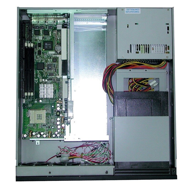 Axiomtek AX61222TB/AX61220TB – 2U kompaktiškas į spintą montuojamas korpusas viso dydžio SHB/SBC serijai 1 Axiomtek AX61222TB/AX61220TB – 2U kompaktiškas į spintą montuojamas korpusas viso dydžio SHB/SBC serijai 1