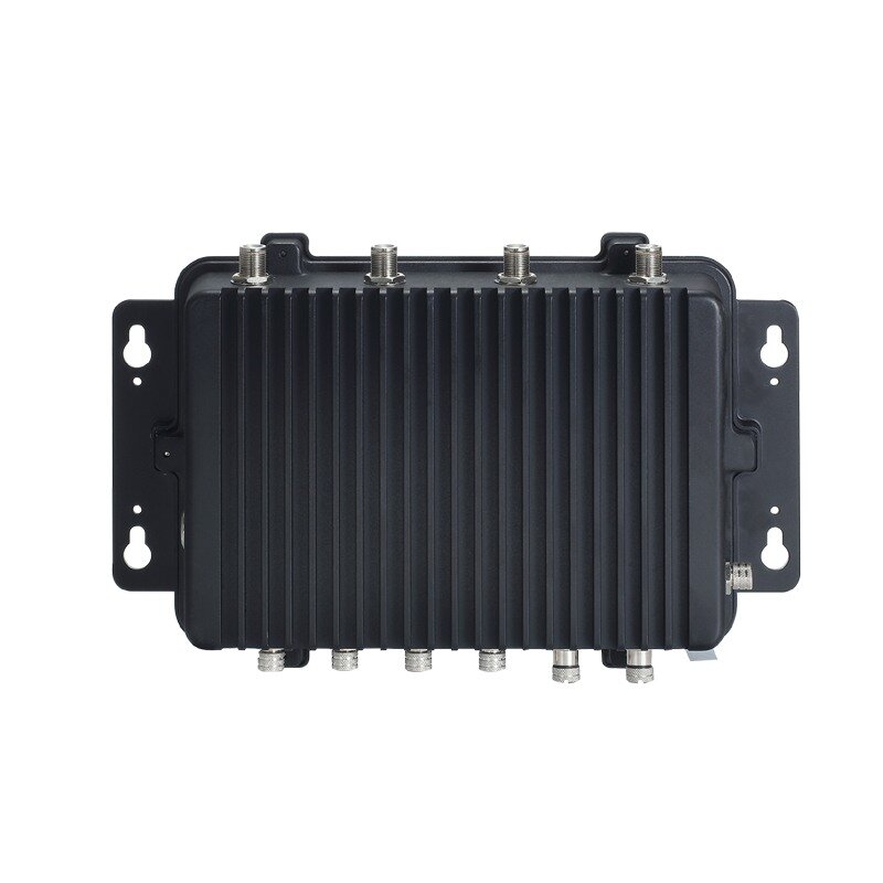 Axiomtek eBOX800-841-FL – atsparus IP67 apsaugos klasės įterptinis (embedded) nevetiliuojamas kompiuteris su Intel Atom E3845 procesoriumi 2