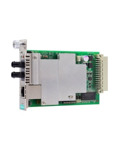 Moxa (CSM-400-1213-T) 10/100BaseT(X) to 100BaseFX slide-in management module converter, multi-mode ST connector, -40 to 75°C operating temperature